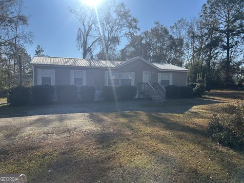 437 Burkhalter Cir, Claxton, GA, 30417-9509 | Card Image