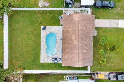 6844 82 Nd Avenue N, House other with 3 bedrooms, 2 bathrooms and null parking in Pinellas Park FL | Image 3