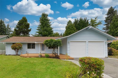 8808 Ne 139th St, Kirkland, WA, 98034-1731 | Card Image