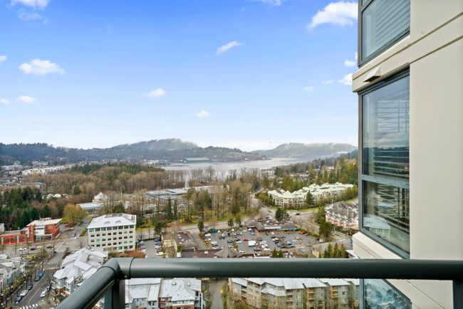 2203 - 288 Ungless Way, Condo with 3 bedrooms, 2 bathrooms and 2 parking in Port Moody BC | Image 31