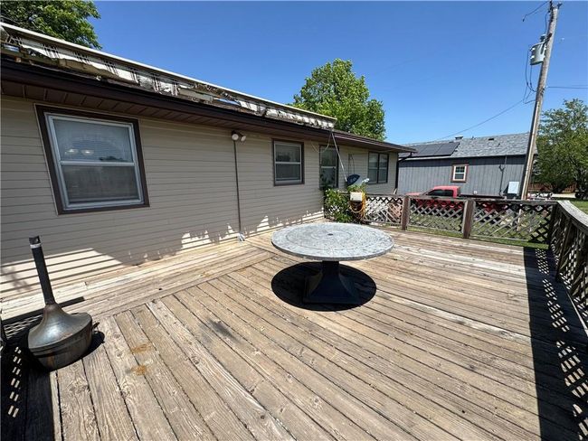 8833 Hickory Ln, House other with 2 bedrooms, 2 bathrooms and null parking in Ozawkie KS | Image 36
