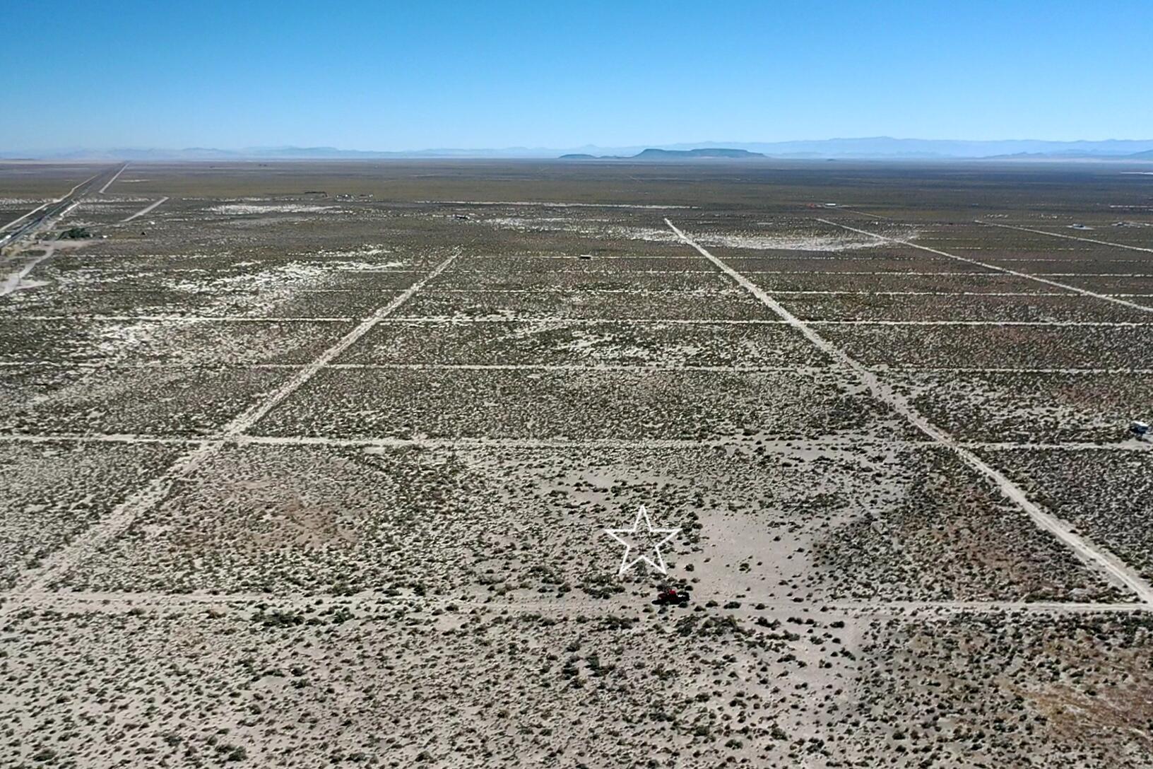 Land in Beryl 3