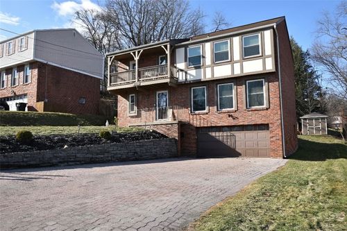 5715 Glen Hill Dr, Bethel Park, PA, 15102-2429 | Card Image