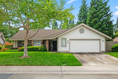 2022 Roaring Camp Dr, Rancho Cordova, CA, 95670-7608 | Card Image