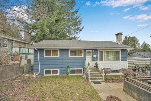 11455 139a St, Surrey, BC, V3R3E9 | Card Image
