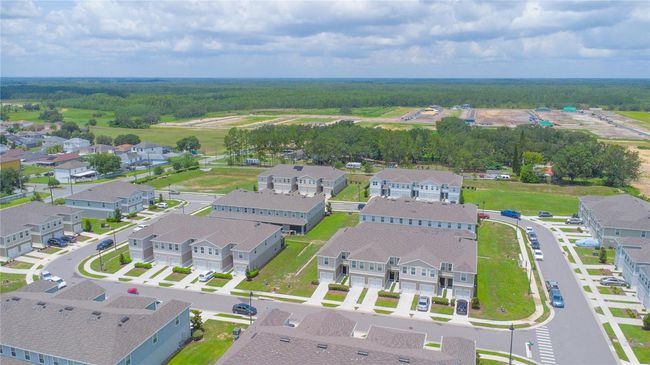 275 Blueberry Ln, Townhouse with 3 bedrooms, 2 bathrooms and null parking in DAVENPORT FL | Image 47