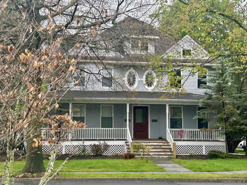 b-11 Grand St, Warwick, NY, 10990-1007 | Card Image