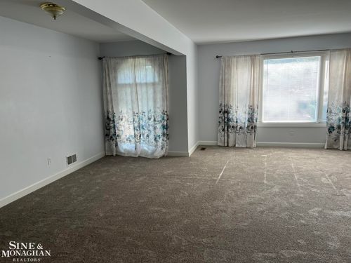 904 Trombley Road, Grosse Pointe Park, MI, 48230 | Card Image