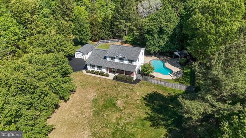 7860 Lakes End Ct, LA PLATA, MD, 20646-4179 | Card Image