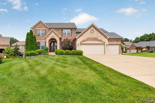 31 Pinewood Ct, Dardenne Prairie, MO, 63368-7365 | Card Image