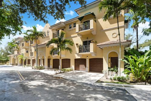 apt-105-2544 Sw 14th Ave, Fort Lauderdale, FL, 33315-2226 | Card Image
