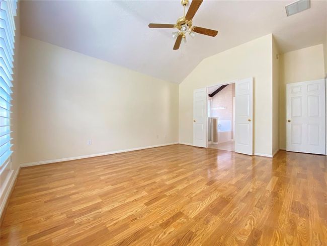 3407 Beacon Hill Dr, House other with 4 bedrooms, 3 bathrooms and 2 parking in Pearland TX | Image 15
