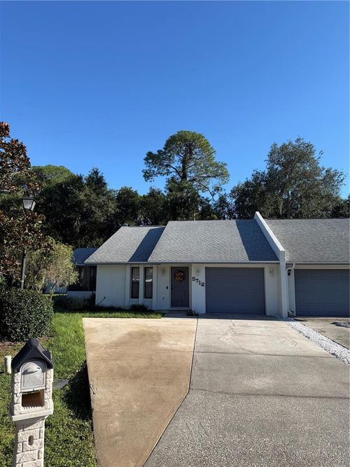 5712 Granite Ln, LAKELAND, FL, 33809-6129 | Card Image