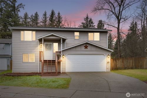 405 Amberwood Cir, Sultan, WA, 98294-7655 | Card Image