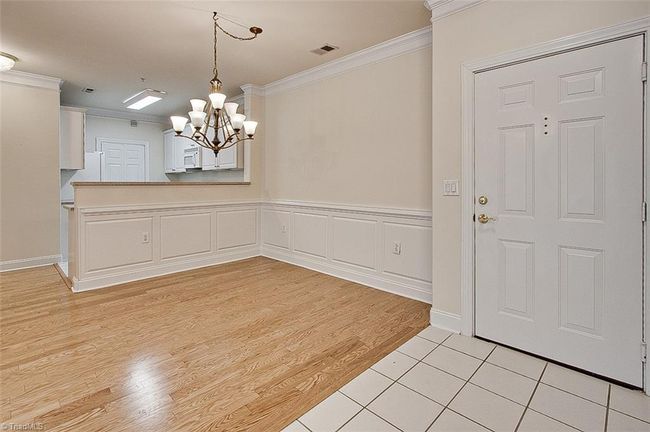 Dining to Kitchen | Image 12