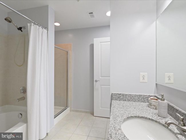 UNIT-851 - 3650 S Glebe Rd, Condo with 2 bedrooms, 2 bathrooms and null parking in ARLINGTON VA | Image 21