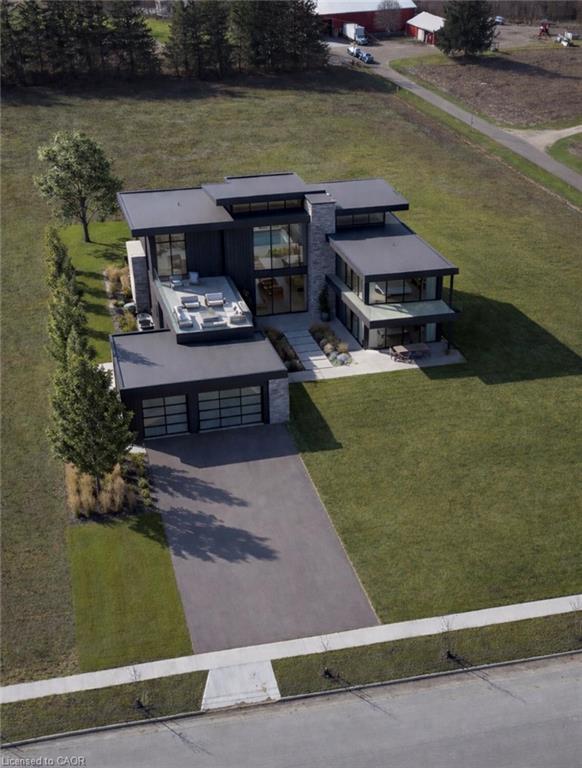 Land in Bloomingdale