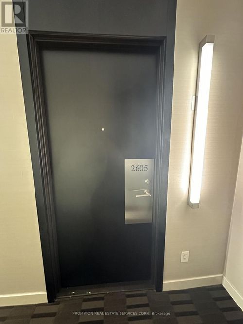 {{alt}} | Card Image