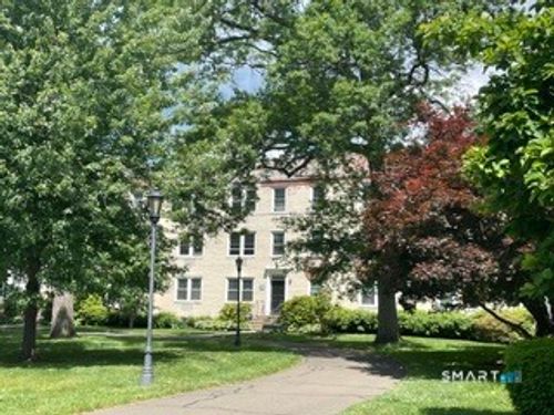 2a-104 Summer Street, Stamford, CT, 06840 | Card Image