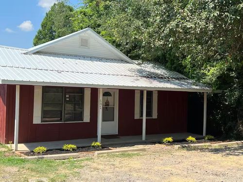 101 Lakeview Cir, Conway, AR, 72032-8039 | Card Image