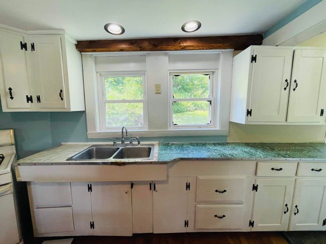 57 Prospect St, House other with 3 bedrooms, 1 bathrooms and null parking in Concord VT | Image 9