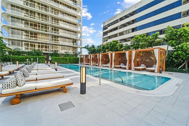 2005 - 2678 Tigertail Ave, Condo with 2 bedrooms, 2 bathrooms and null parking in Coconut Grove FL | Image 25