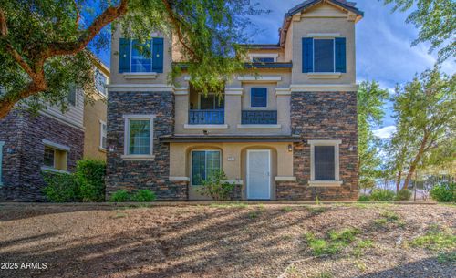 754 N Laguna Dr, Gilbert, AZ, 85233-3621 | Card Image