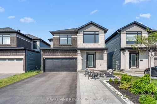 701 Odyssey Way, Gloucester, ON, K1T0V3 | Card Image