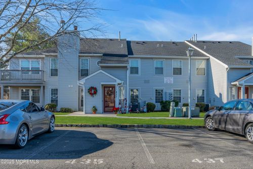 435 Hancock Pl, Morganville, NJ, 07751-1747 | Card Image