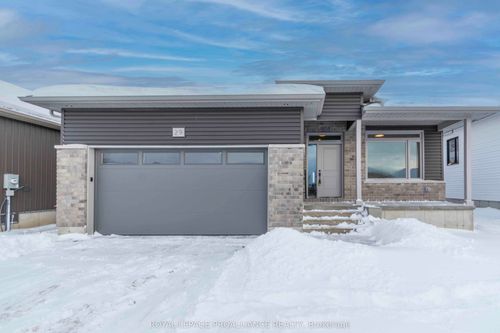 29 Schmidt Way, Trenton, ON, K8V0L5 | Card Image