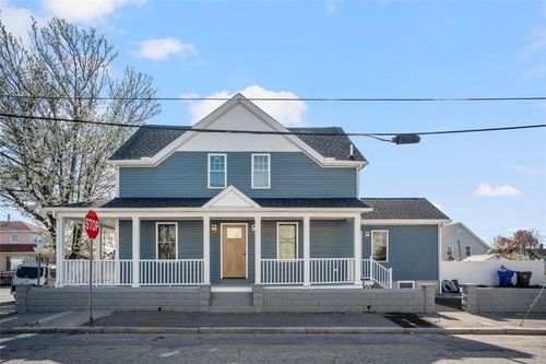 263 Warren Ave, East Providence, RI, 02914-4750 | Card Image