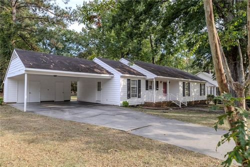 4105 Vann Dr, Lumberton, NC, 28358-2458 | Card Image