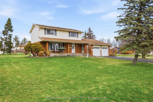 19 Country Club Drive, Quinte West, ON, K8R1B4 | Card Image