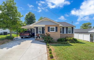 445 Carroll Drive, House other with 3 bedrooms, 2 bathrooms and null parking in Harriman TN | Image 3