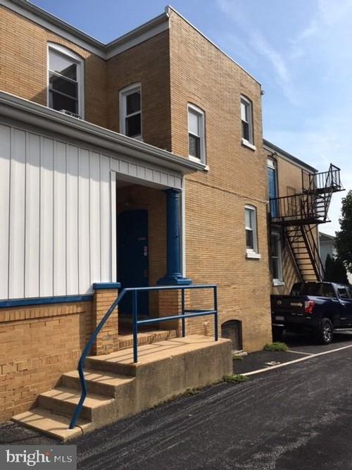 rm-1-1241 N George St, YORK, PA, 17404-2010 | Card Image