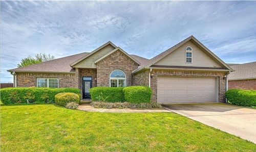 1201 Sw Willow Bend Ave, Bentonville, AR, 72713-7977 | Card Image