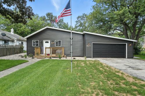 3788 Swift St, Hobart, IN, 46342 | Card Image
