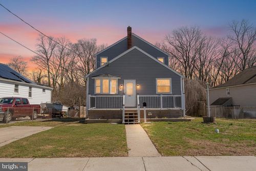 611 N Stuart St, BALTIMORE, MD, 21221-4832 | Card Image