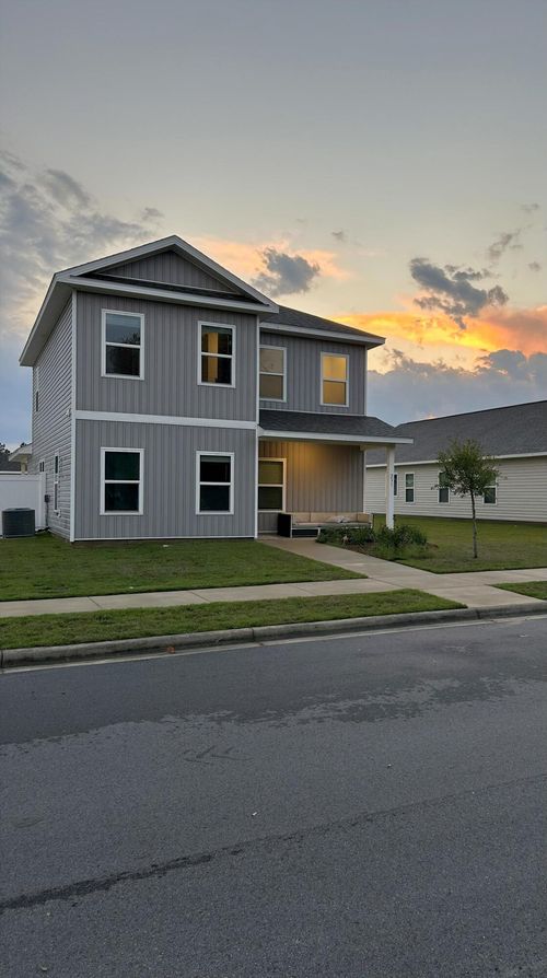 231 Staggerbush St, Freeport, FL, 32439-0178 | Card Image
