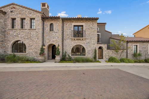 74 Cortes Dr, Westlake, TX, 76262-2307 | Card Image