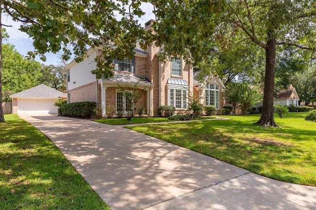 501 Crown Colony Dr, House other with 4 bedrooms, 4 bathrooms and 3 parking in Lufkin TX | Image 49