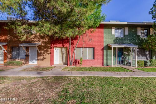 6654 N 43rd Avenue, Glendale, AZ, 85301 | Card Image