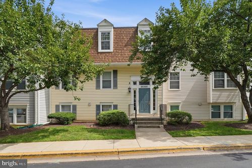 102-20307 Beaconfield Ter, GERMANTOWN, MD, 20874-3904 | Card Image