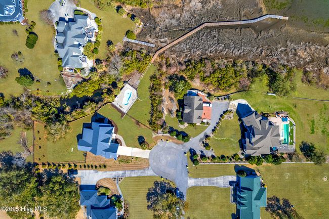 111 Magens Ct E, House other with 4 bedrooms, 4 bathrooms and 2 parking in Cedar Point NC | Image 63