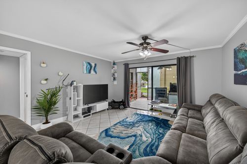 101-2200 S Cypress Bend Dr, Pompano Beach, FL, 33069-5633 | Card Image