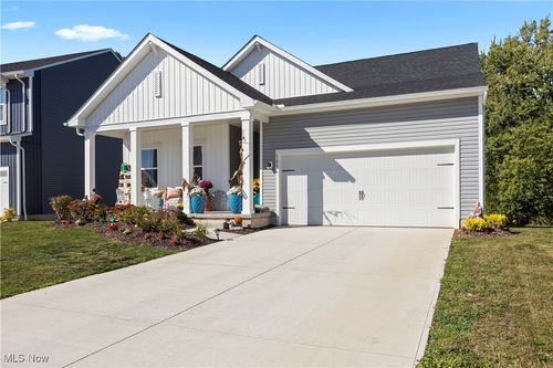 185 Harvest Way, Elyria, OH, 44035-7883 | Card Image