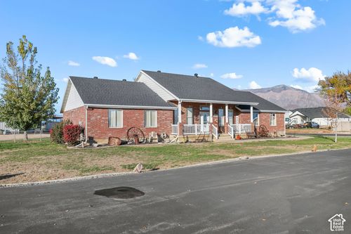 4050 W 2600 N, Plain City, UT, 84404-9076 | Card Image