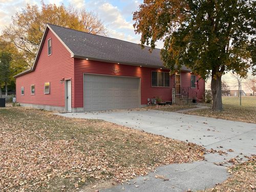 309 N 2nd Ave E, Truman, MN, 56088-1129 | Card Image