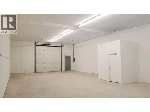 4-880 Leathead Rd, Kelowna, BC, V1X2J8 | Card Image