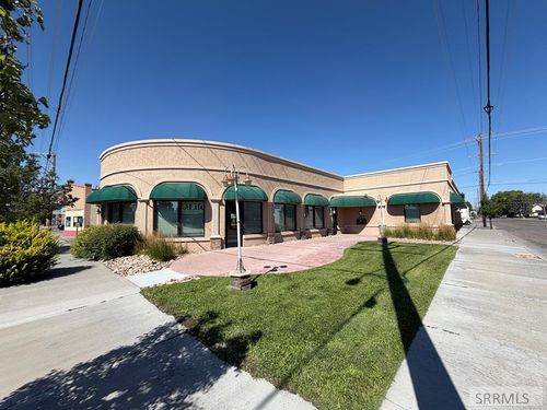 207 S Broadway St, Blackfoot, ID, 83221-2700 | Card Image